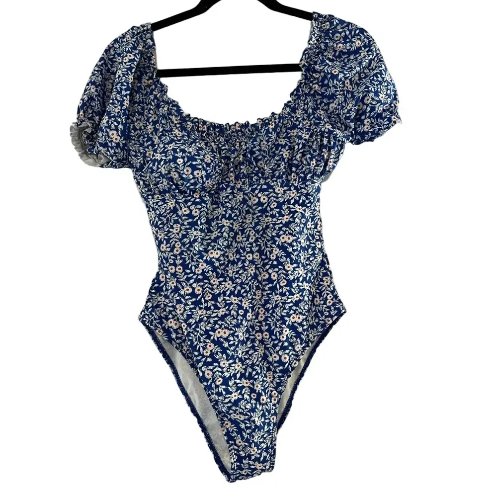 Ditsy Floral Print Ruched Bust One Piece Swimsuit